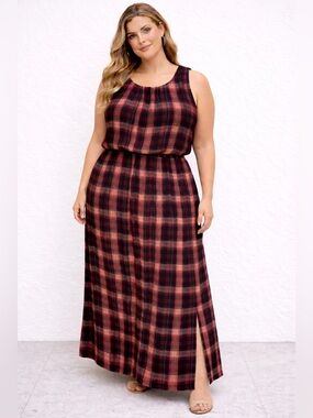 VINCE CAMUTO. Black & Red, Plus Size Maxi Dress. Slit on Side. Elastic W…